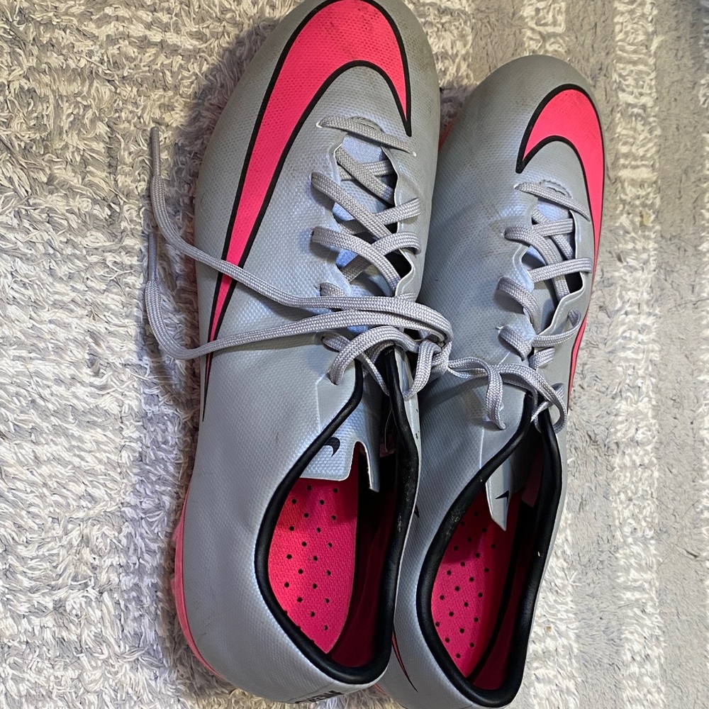 Nike Pink and Gray Sports Shoes